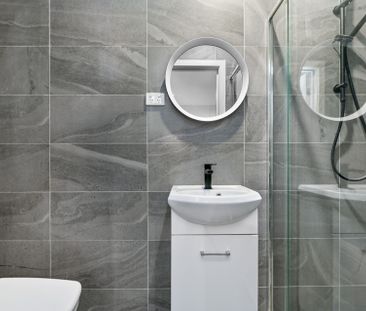 1&2/527 Warrigal Road, Ashwood VIC 3147 - Studio For Rent | Domain - Photo 4