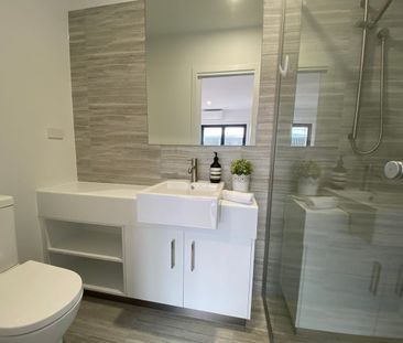 STUDIO STYLE ROOMING HOUSE APARTMENTS AVAILABLE - Photo 4