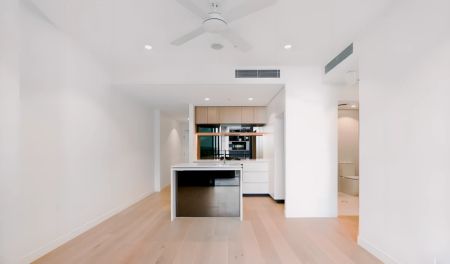 8 Margaret St, Brisbane - Photo 4