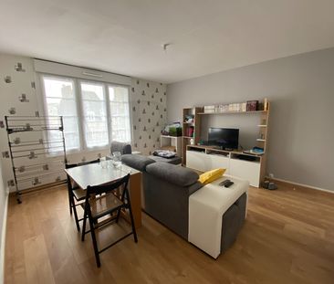 Location Appartement 2 pièces 50m² - Photo 1