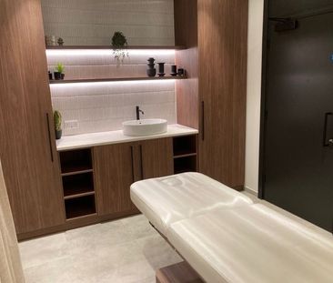 2 Bed Flat, Very Near Mary Neuner Road Area, N8 - Photo 5