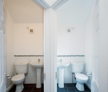 Room 2, 17 Collington Street, Beeston, Nottingham, Nottinghamshire,... - Photo 5