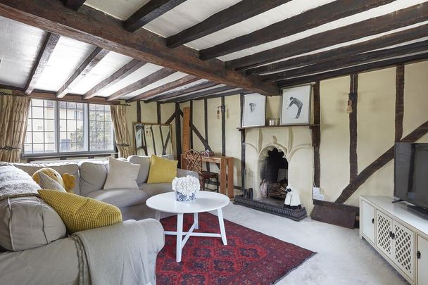 4 bedroom detached house to rent - Photo 1