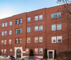 4 rooms apartment of 32m² in Montreal - Photo 2