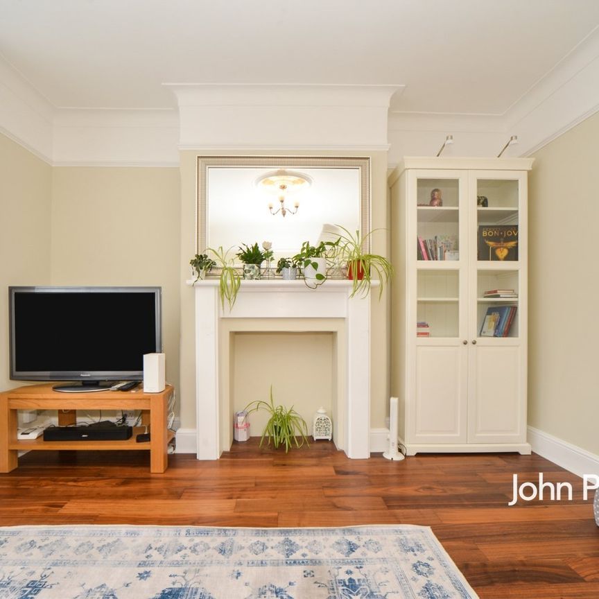 House Share to rent - Holme Lacey Road, Lee, SE12 - Photo 1