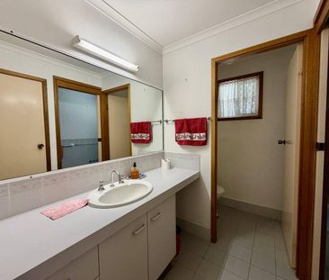 Three Bedroom Brick Unit - Photo 6