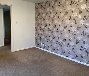 2 bedroom bungalow to rent - Photo 1