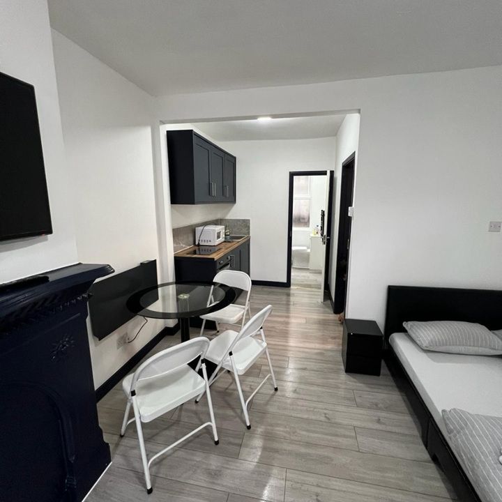 3 Bed Flat, Central London, EC1V - Photo 1