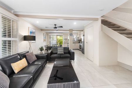 Resort-Style Living in the Heart of Noosaville - Photo 4
