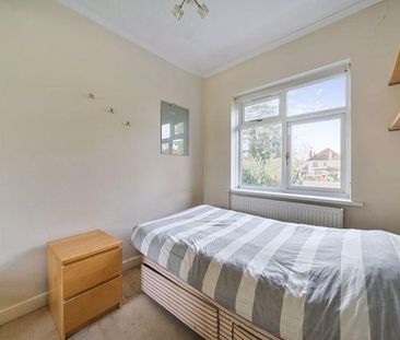 4 bedroom detached house to rent - Photo 6