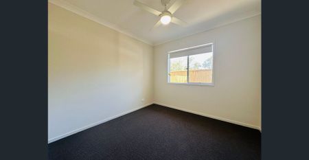 Great family home at Greenbank with every convenience you need - Photo 2