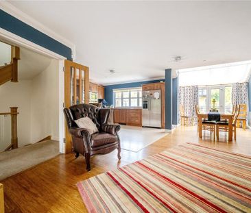 4 bedroom terraced house to rent - Photo 3