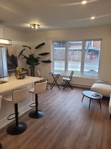 For Lease - 15 Bay Street Unit# 1, Quinte West, Ontario - Photo 4