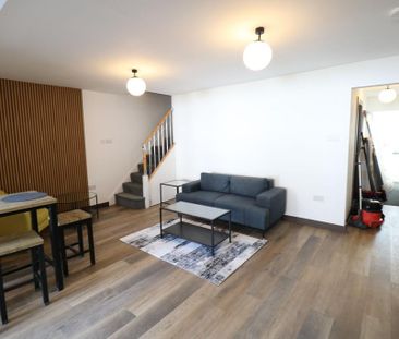 6 bedroom house share to rent - Photo 1