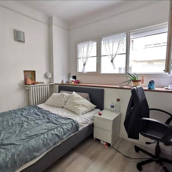 2 pièces - Meublé - 28,61 m² - 1er étage - Colocation non autorisée - Photo 1