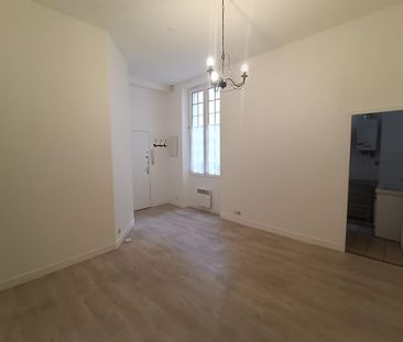 Location Appartement 1 pièce 27m² MONT DE MARSAN 40000 - Photo 1