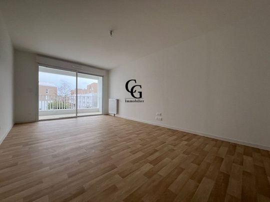 Location Appartement 3 pièces 75m² LES SORINIERES 44840 - Photo 1