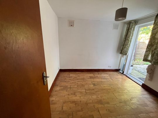 Studio Flat, Oak Grove, NW2 - Photo 1