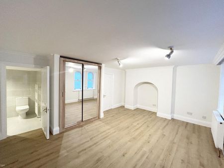 3 bedroom apartment to rent - Photo 5