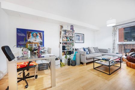 3 bedroom flat to rent - Photo 3