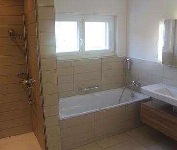 Schöne, moderne 3.5-Zimmer-Attika-Wohnung im Wohnpark Leuenfeld - Foto 5