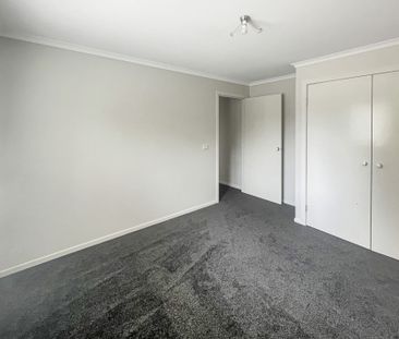 24 Carmichael Court, Sebastopol - Photo 3