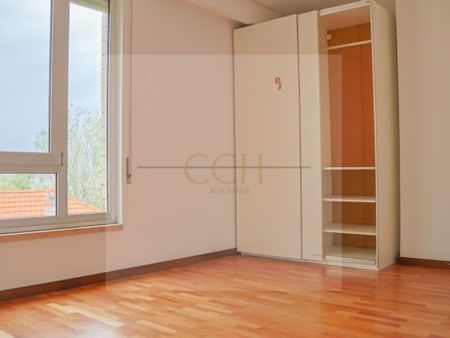 4 bedroom luxury Apartment for rent in Porto, Distrito do Porto - Photo 5