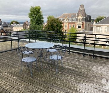 QUARTIER JOUVENET F3 MEUBLE DE QUALITE + 2 PARKING - Photo 2