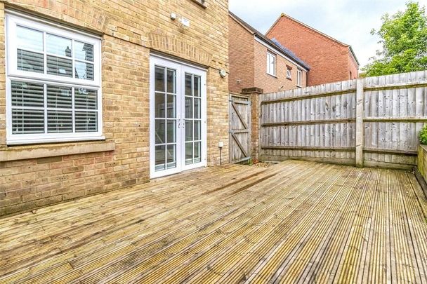 2 bedroom semi-detached house to rent - Photo 1