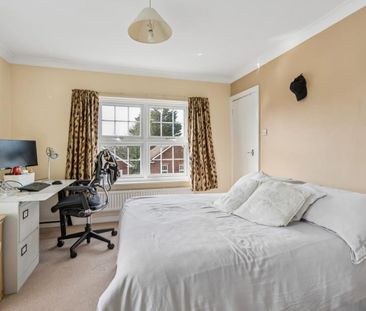 4 bedroom terraced house to rent - Photo 6