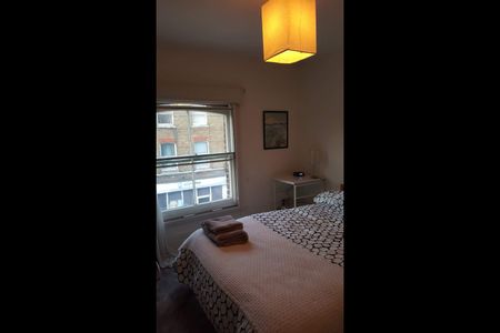 Room in a Shared Flat, Station Rise, SE27 - Photo 4