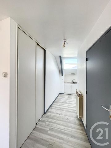 Location Appartement 3 pièces 54m² RIOM 63200 - Photo 5