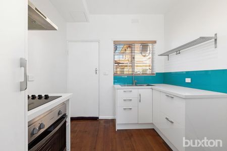 Light, Location and Impressive Enhancements - Photo 3