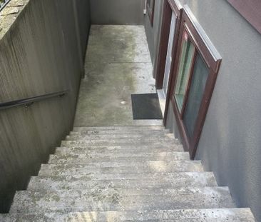 White Rock 1 Bedroom Suite in Elgin Area - Photo 2