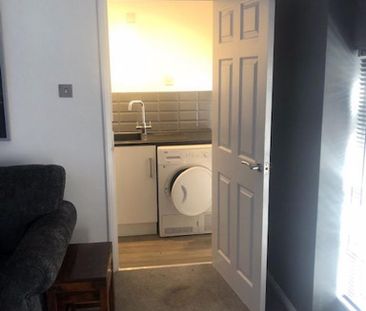 1 bedroom house of multiple occupation to rent - Photo 6