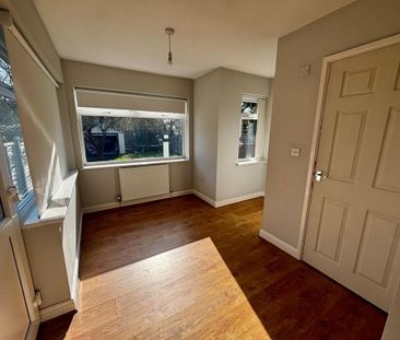 2 bedroom semi-detached house to rent - Photo 3