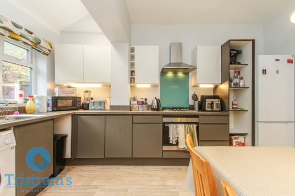 2 bed Mid Terraced House for Rent - Photo 1