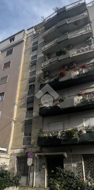 Bilocale in affitto - Photo 2