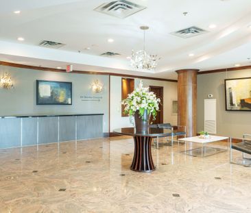 For Lease - 23 Oneida Crescent Unit# 701, Richmond Hill, Ontario - Photo 1