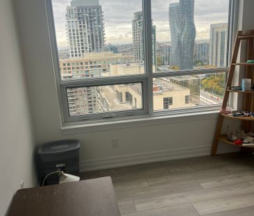 For Lease - 36 Elm Drive Unit# 2709, Mississauga, Ontario - Photo 3