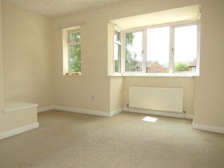 Sycamore Close, Lincoln - Photo 2