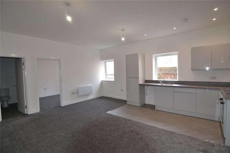 South Parade, Whitley Bay, NE26 - Photo 5