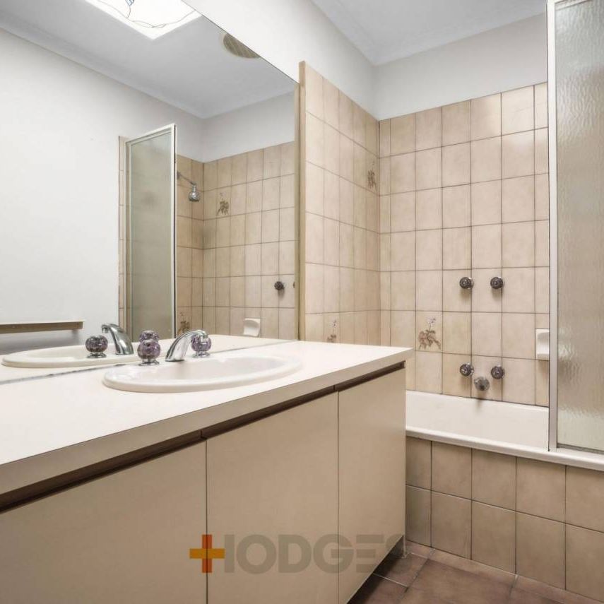 CLOSE TO THE BEACH | THREE BEDROOMS | GREAT LOCATION - Photo 1