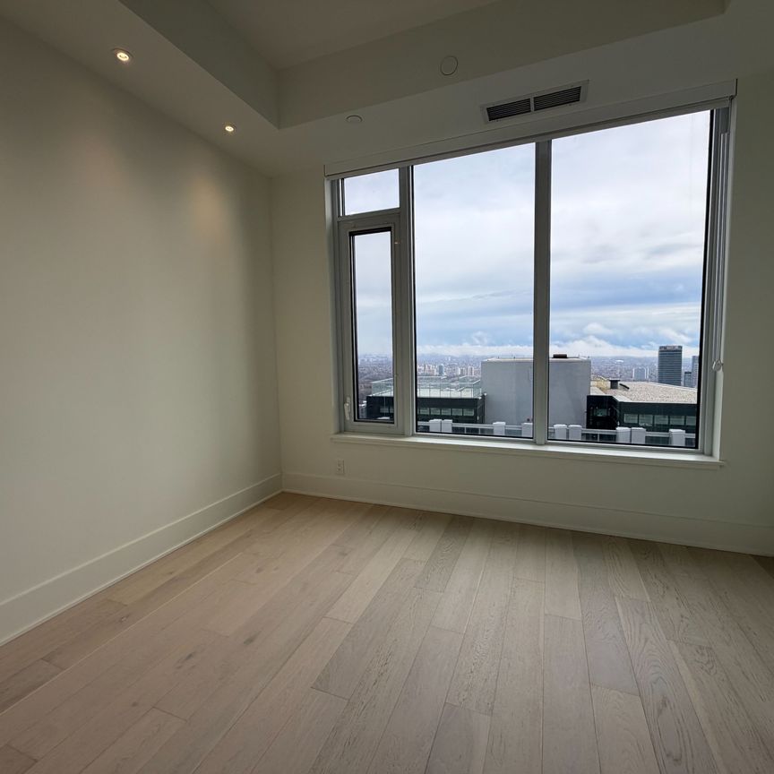 For Lease - 11 Yorkville Avenue Unit# 5705, Toronto, Ontario - Photo 1