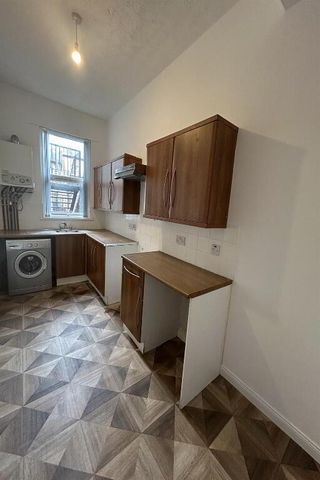 2, 39 Thorndale Avenue, Belfast, BT14 6BJ - Photo 4