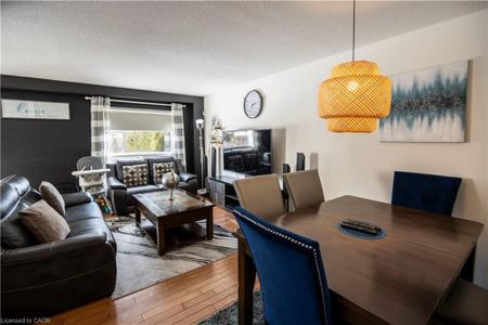 For Lease - 147 DUBRICK Crescent, Kitchener, Ontario - Photo 3