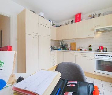 Bel appartement d’env. 66m2 de 3 pièces au 6ème étage - Photo 2