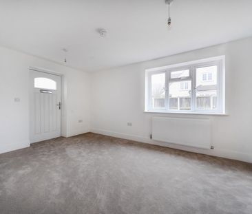 The Green, Ripley, Surrey, GU23 - Photo 1