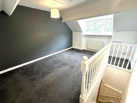2 bedroom terraced house to rent - Photo 2