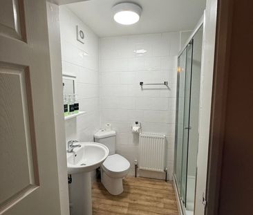 Room 104, SimplyStay Lincoln Road, Skegness, Lincolnshire, PE25 2EA - Photo 6